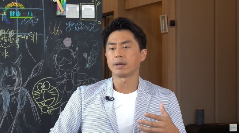 網民就翻出幾個月前,森美曾在鄭丹瑞主持的節目中透露自己患上情緒病近10年