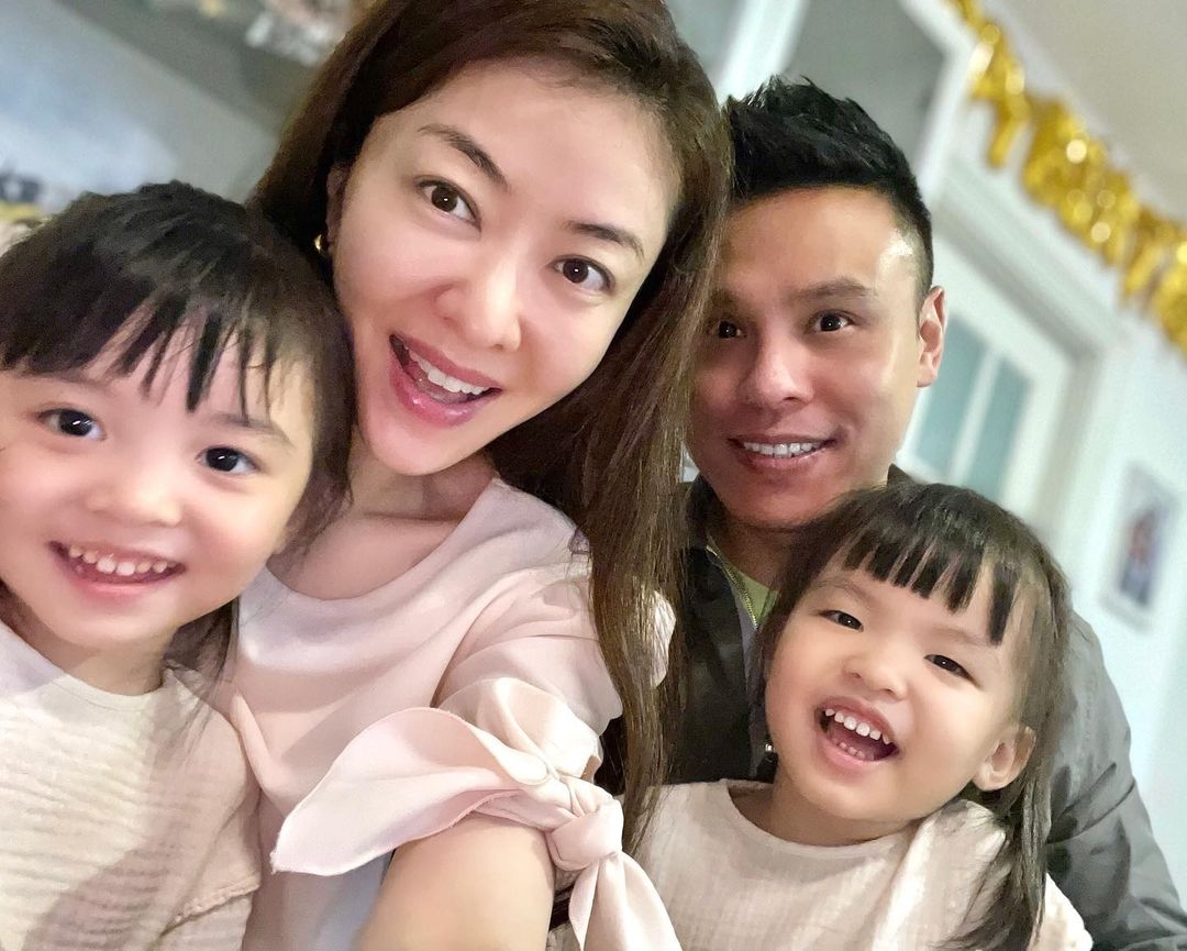 名模熊黛林(Lynn)2016年嫁給郭可盈弟弟郭可頌,並於兩年後誕下一對孖女,過著相夫教女的幸福少奶奶生活。