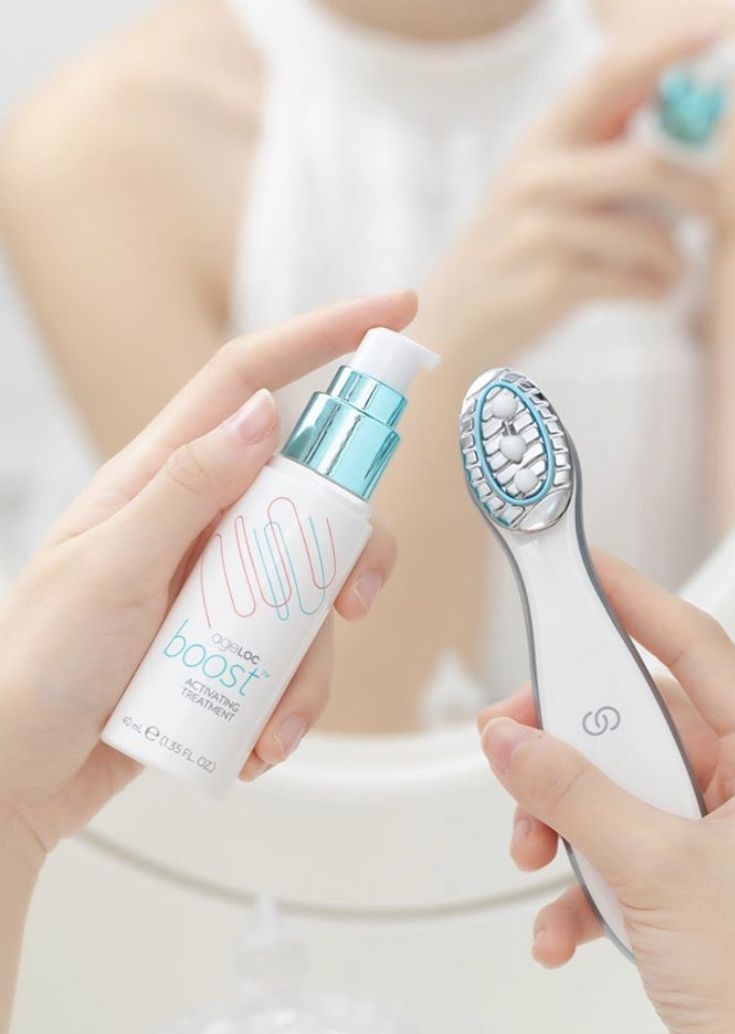 配合光感瞬活精華使用,效果更佳!