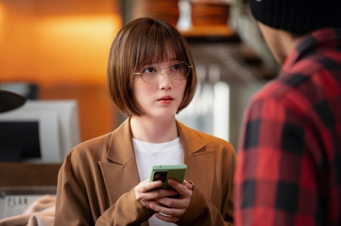 不少女生都會介意男朋友看其他女生的性感照