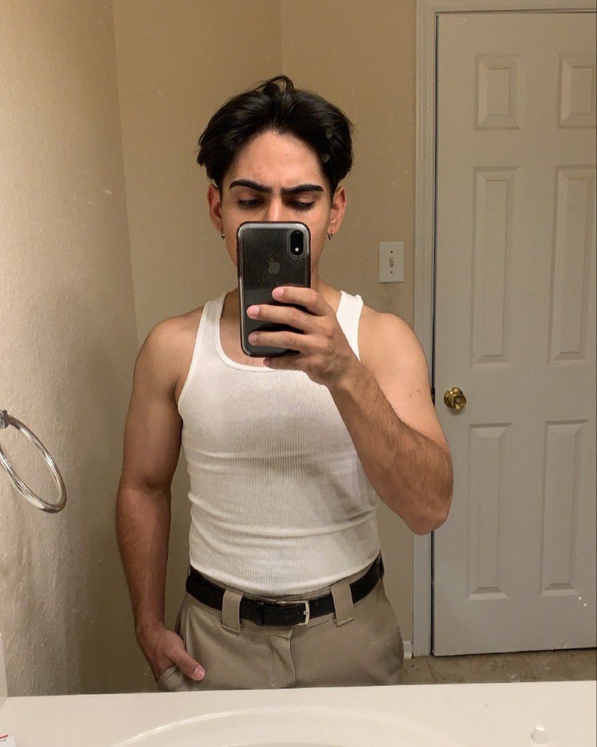 Gustavo 今年就25歲,身高僅157cm