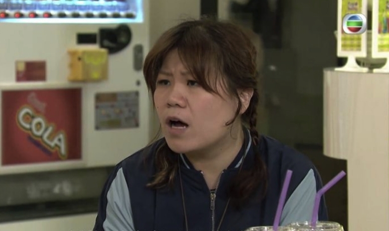 近日該女同事終於忍不住開口教訓mean同事!