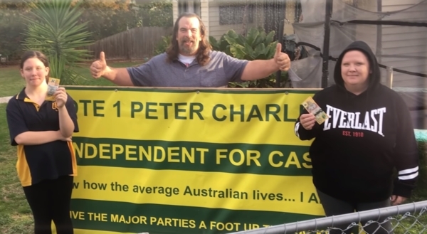 Peter亦曾試過在Facebook向陌生人詢問銀行戶口,表示想轉帳金錢給他們~