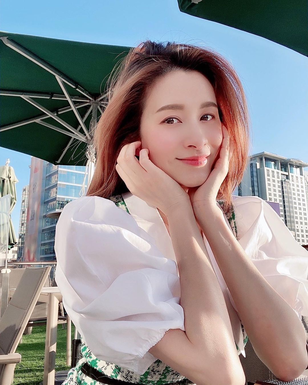 Jess否認「釣金龜」傳聞,認為拍拖非常正常,只是外界過分放大了她的感情生活,而忽略了她在工作上的表現!