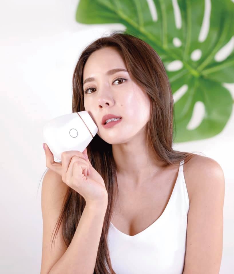 使用後達到緊緻肌膚和提拉的效果!