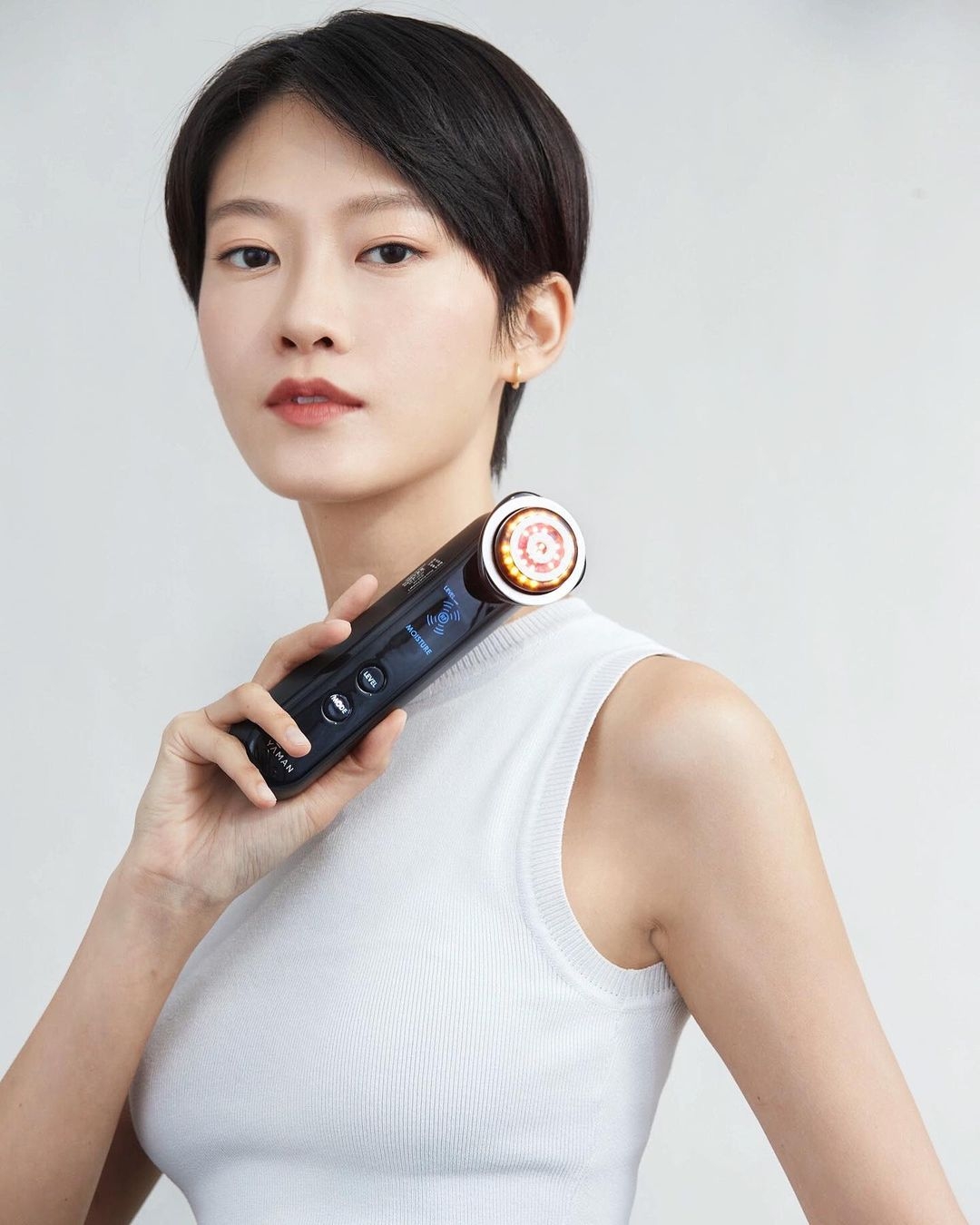 演員廖子妤(Fish)都有使用~