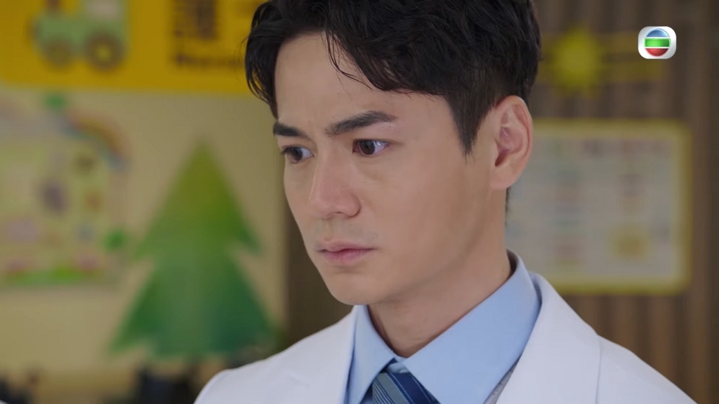 加上出演的主角們如鄭嘉穎、鍾嘉欣、羅子溢等都已經成為父母,拍攝病童戲份時特別入戲、有感染力,難怪能夠引起不少爸爸媽媽的共鳴!