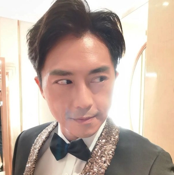 金牌主持DJ 森美一向都很有職業操守被大讚專業,不過日前缺席電台多年的經典節目《早霸王》