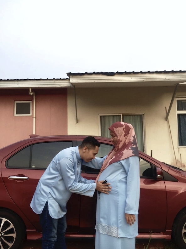 馬來西亞一位28歲的準媽媽 Cik Nur Ain(諾艾)最近在Facebook分享了自己懷孕期間的經歷,引起大眾的討論。