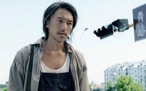 周星馳早前在開拍《西遊.降魔篇》時,為豬八戒「豬剛鬣」選角而煩惱
