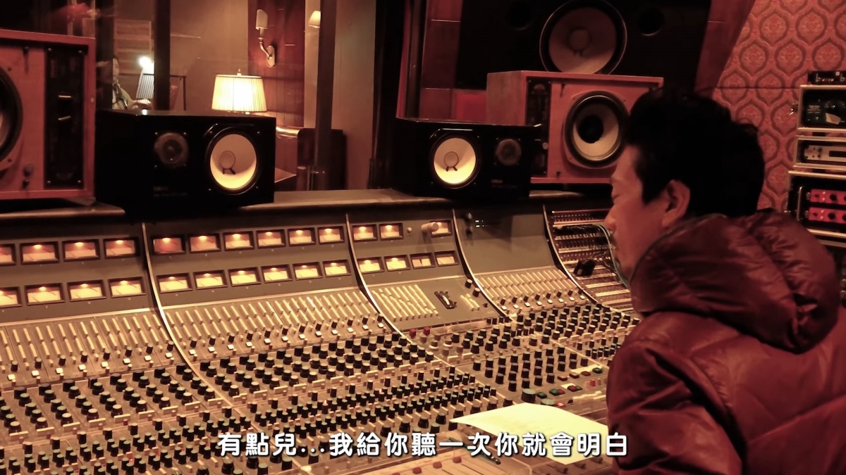 Eric Kwok 就答應幫他監製加作曲