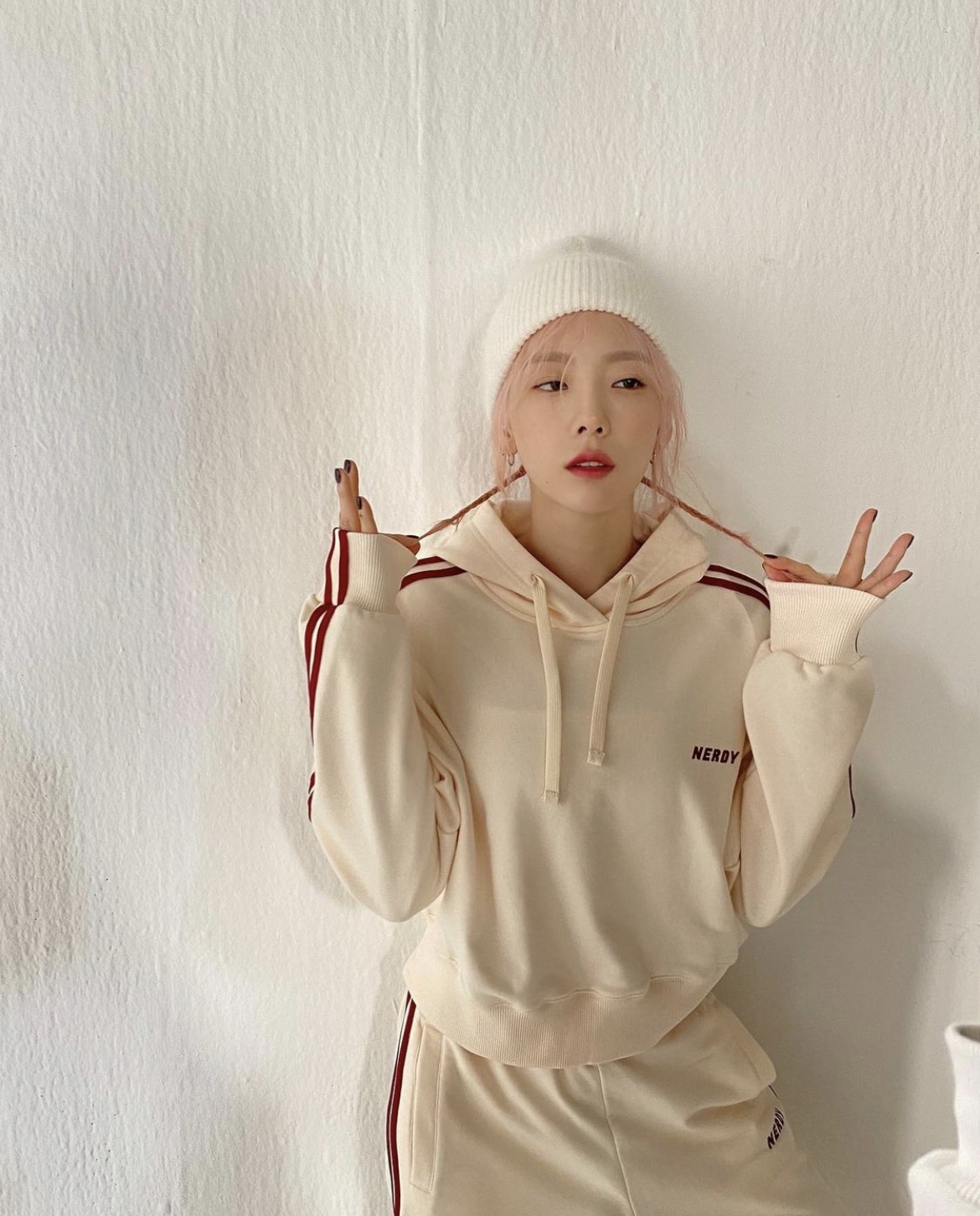 女生們一於參考以下太妍的運動look!