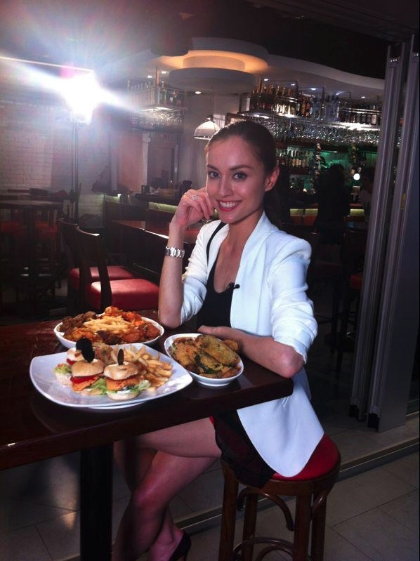 Mandy Lieu將單位抵押予新濠國際旗下的「新濠博亞(澳門)股份有限公司」!