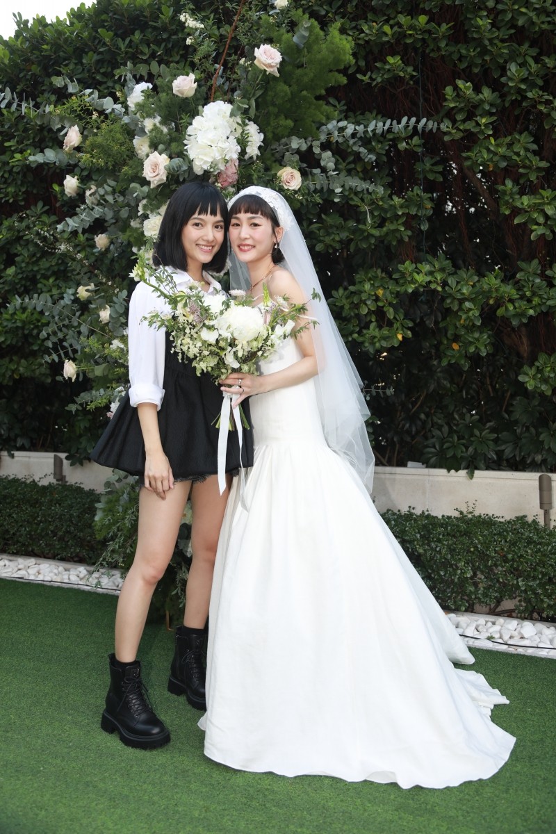 陳嘉寶到場祝賀好姊妹