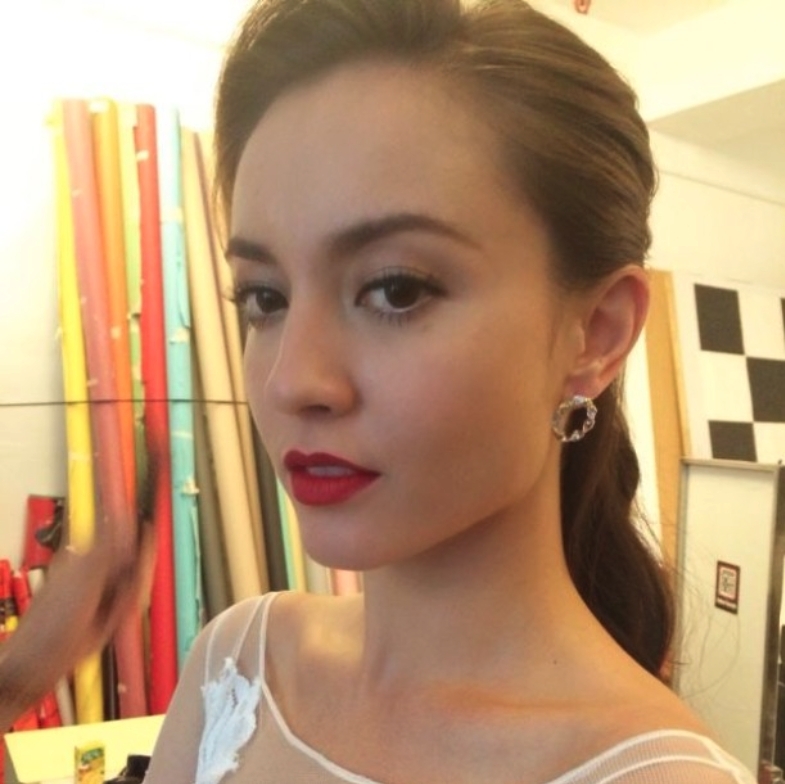 Mandy Lieu於同年以逾9,132萬元買入西半山豪宅「珒然」高層單位~