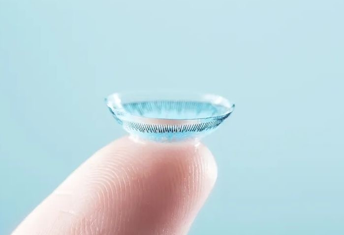 市面上有多款不同造型的有色隱形眼鏡,各種顏色任君選擇~