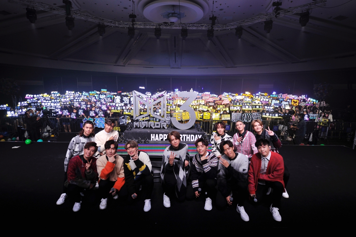 」日前就推出新歌《All in one》!MV釋出不足1天就衝上 YouTube 香港音樂發燒影片排行榜的第3位