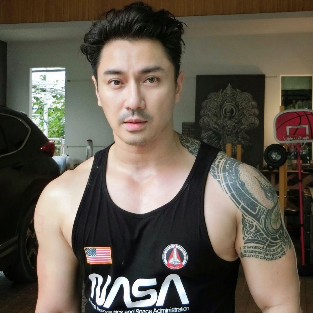 在外界眼中,兩人不但郎才女貌,十分相配