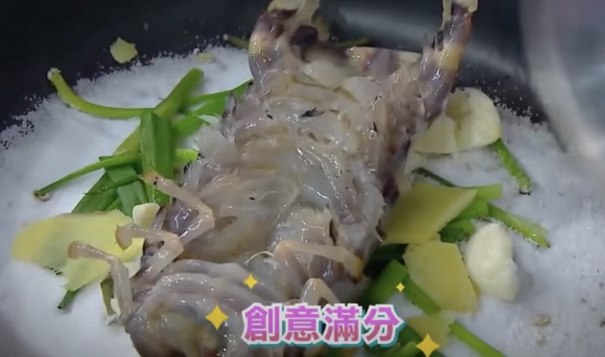 不少幽默的網民都分享自己「被騙」的經歷。