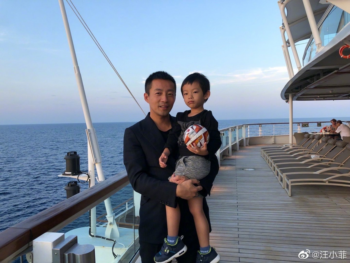 有網民發現汪小菲將抖音帳號的個人簡介改成「小玥兒他爸」~