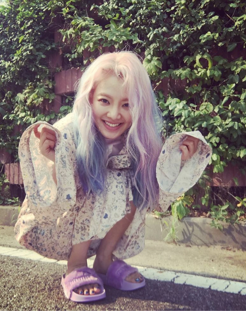 以下就為大家推薦5款少女味十足的夢幻漸變髮色吧！