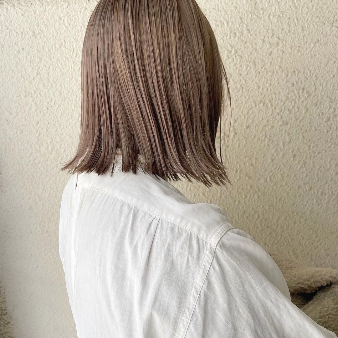 這款集蜂蜜色、棕色和茶色於一身的暖色調就最適合你