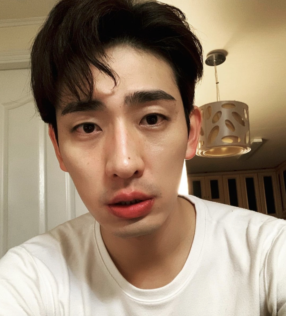 尹博:電視劇《你是我的春天》、《梨泰院Class》、《青春時代》