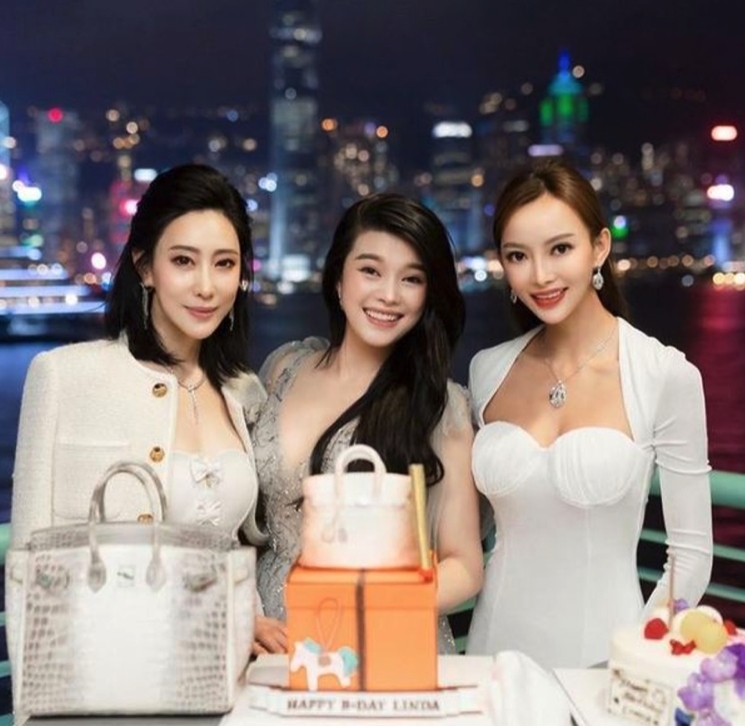 張利華生活愈見富貴