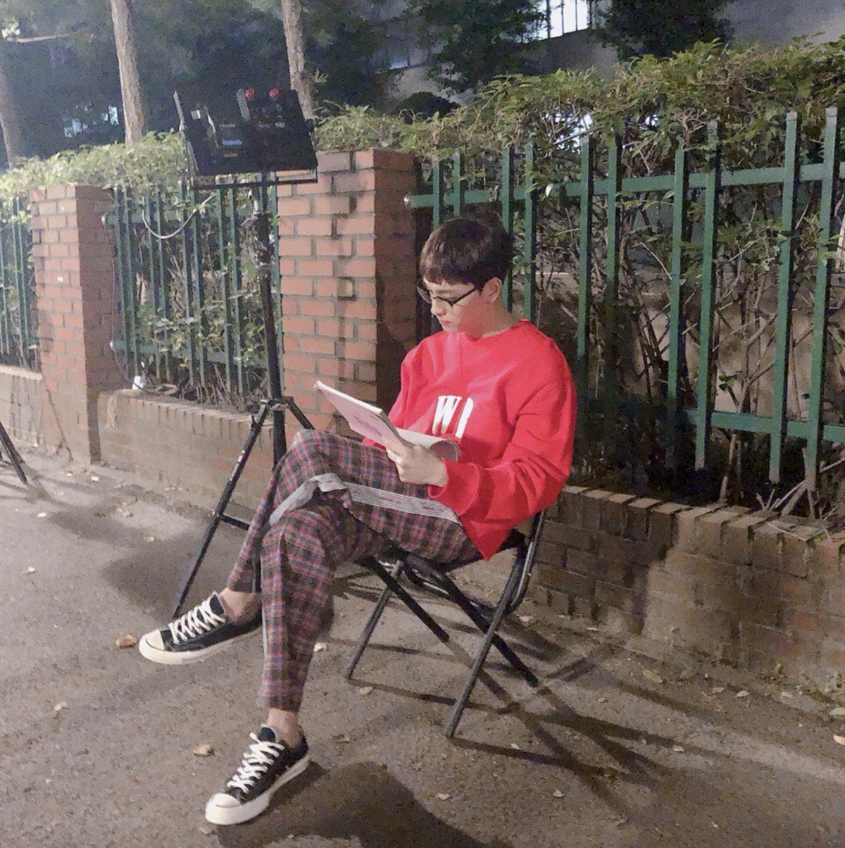 崔泰俊掩蓋不了將為人父的興奮心情:「在準備下一段人生旅程中,珍貴的小生命來找我們了!」