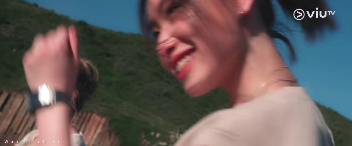 而早前備受網民以及製作組愛戴的 16 歲參賽者燒賣，在《始発の駅》中亦有不少鏡頭，令人感覺其實製作組在剪輯時有刻意將入圍者彩蛋公佈！