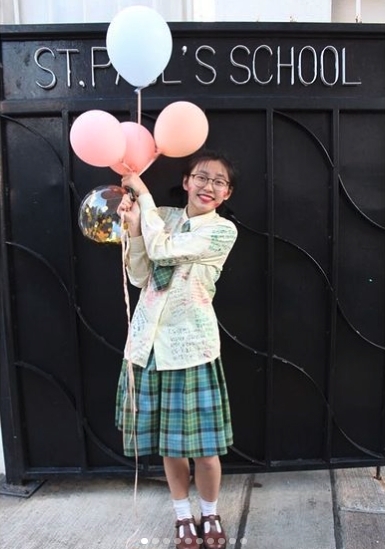 Ivy 2年前曾在女校聖保祿中學畢業,人緣不錯