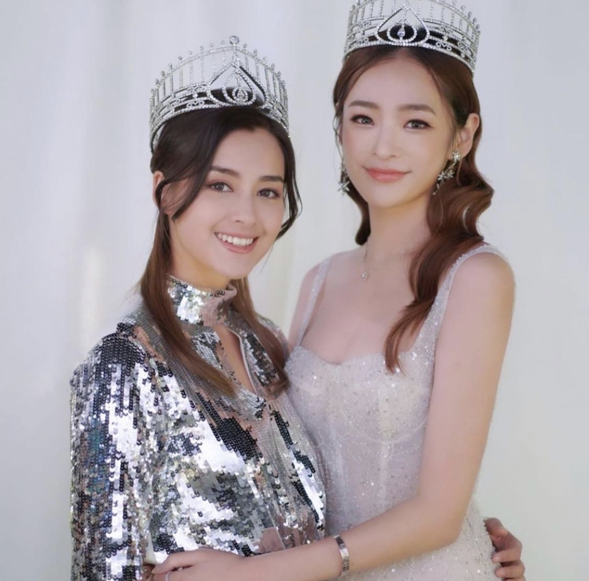 Lisa每次出外景拍攝時,攝影師都會為她精修每一張相片