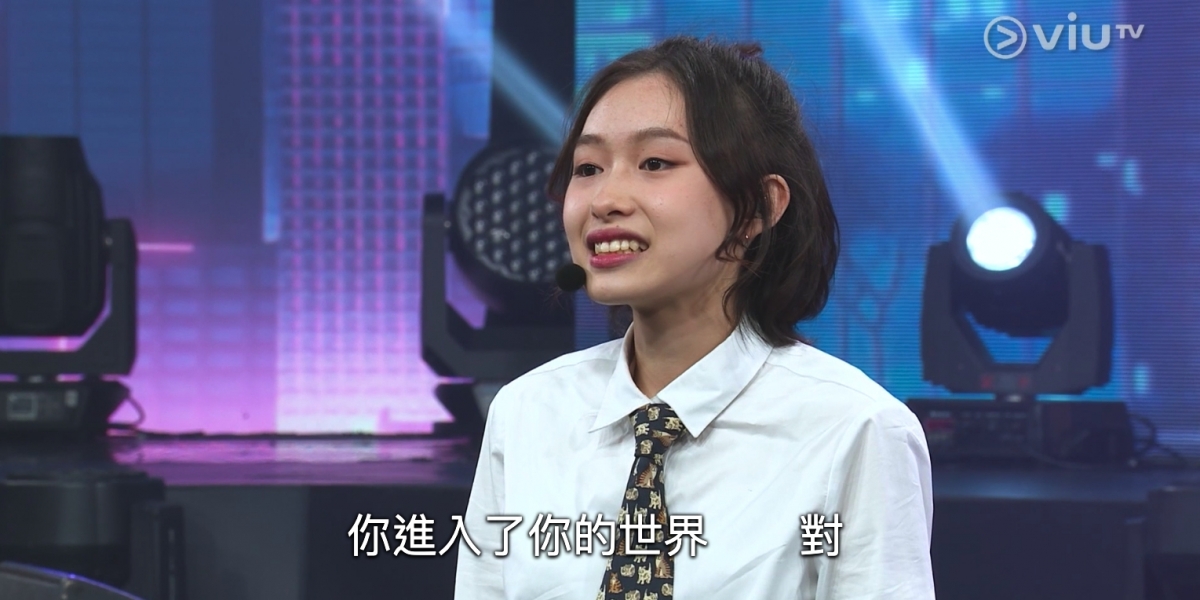 由鄭融、朱柏康、當奴組成的評判團更被網民狠批未夠資格成為專業評判；