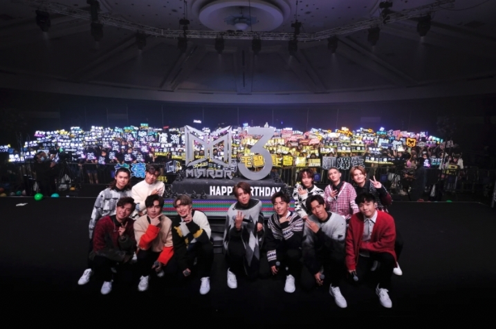 男團Mirror近日成軍3周年,推出新歌《All in one》之餘,亦舉行專屬答謝會!
