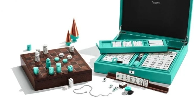 麻雀套裝包含150隻麻雀、120張計分棒、80個籌碼和4粒骰子!