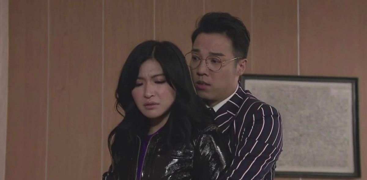 網民心目中的扣分位:「有太多不必要既身體接觸」