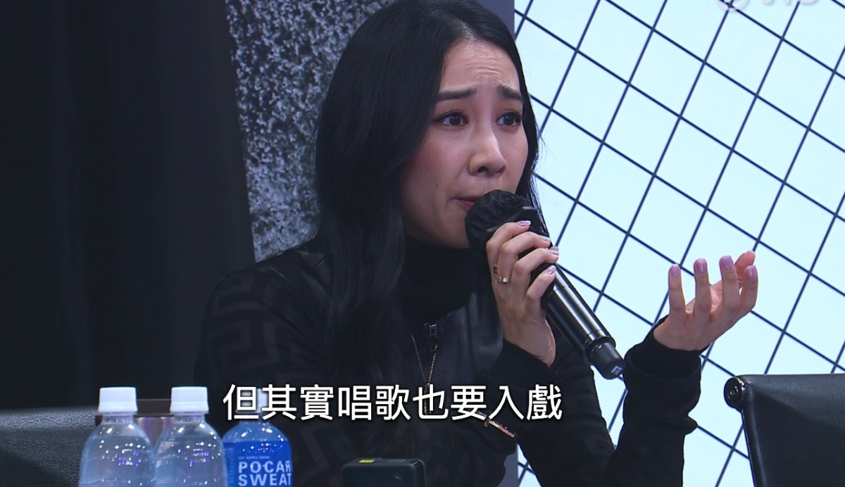 吳雨霏則指出聲線不行