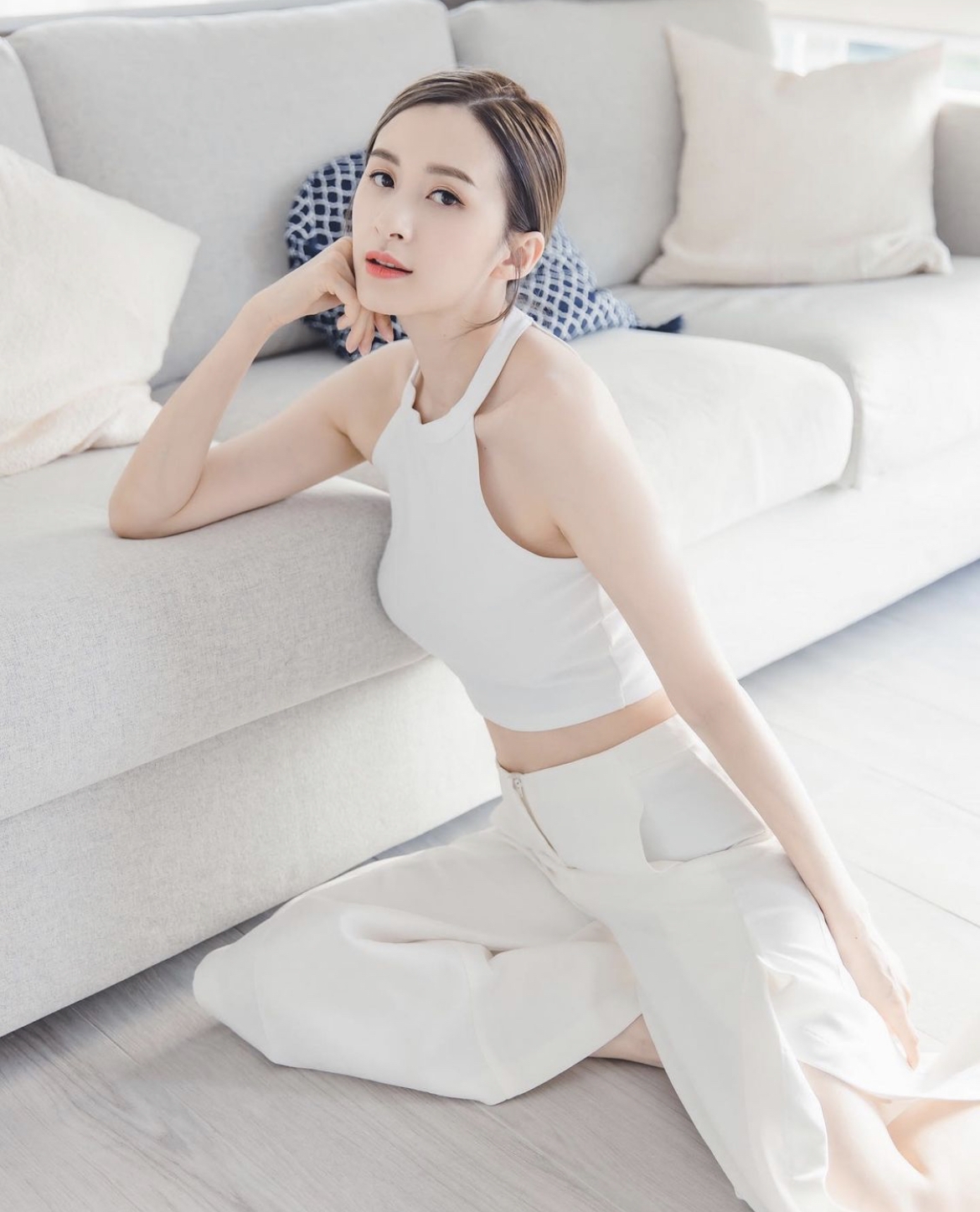 Jess居住的過億獨立屋豪宅相當闊落~