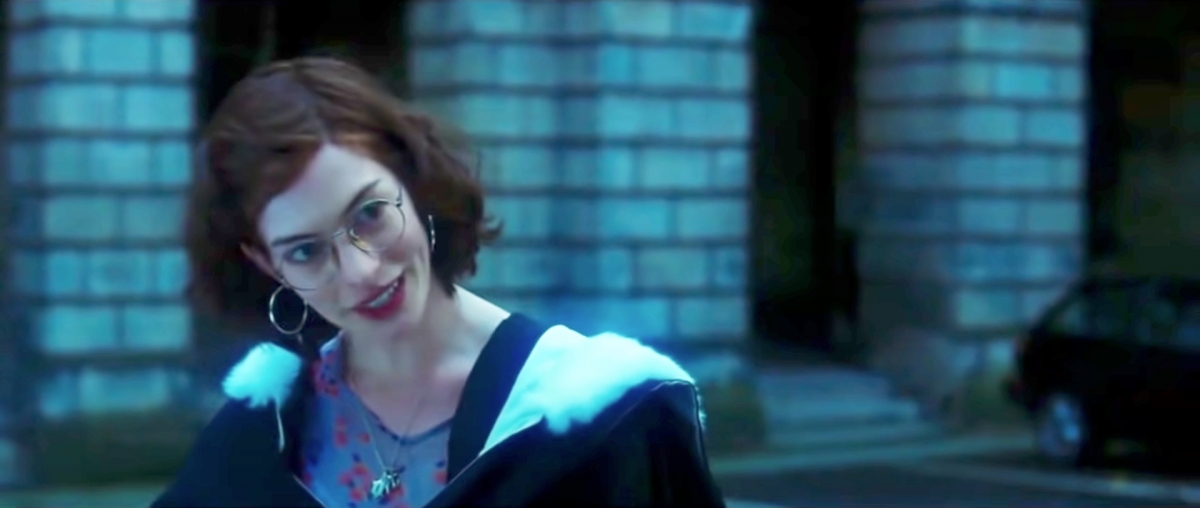 Emma和Dexter之間的情緣由1988年7月15日,大學畢業當晚開展!