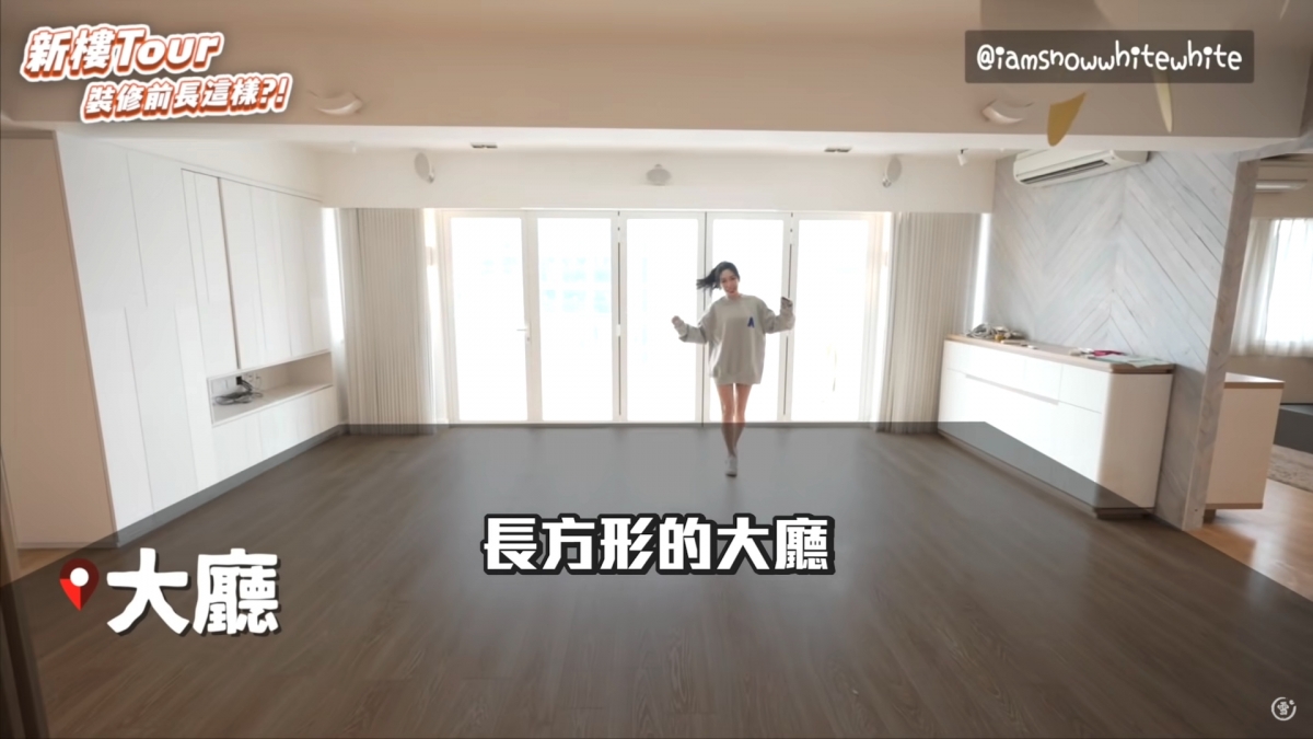 廚房對出的位置就是豪宅的巨型長方形大廳~