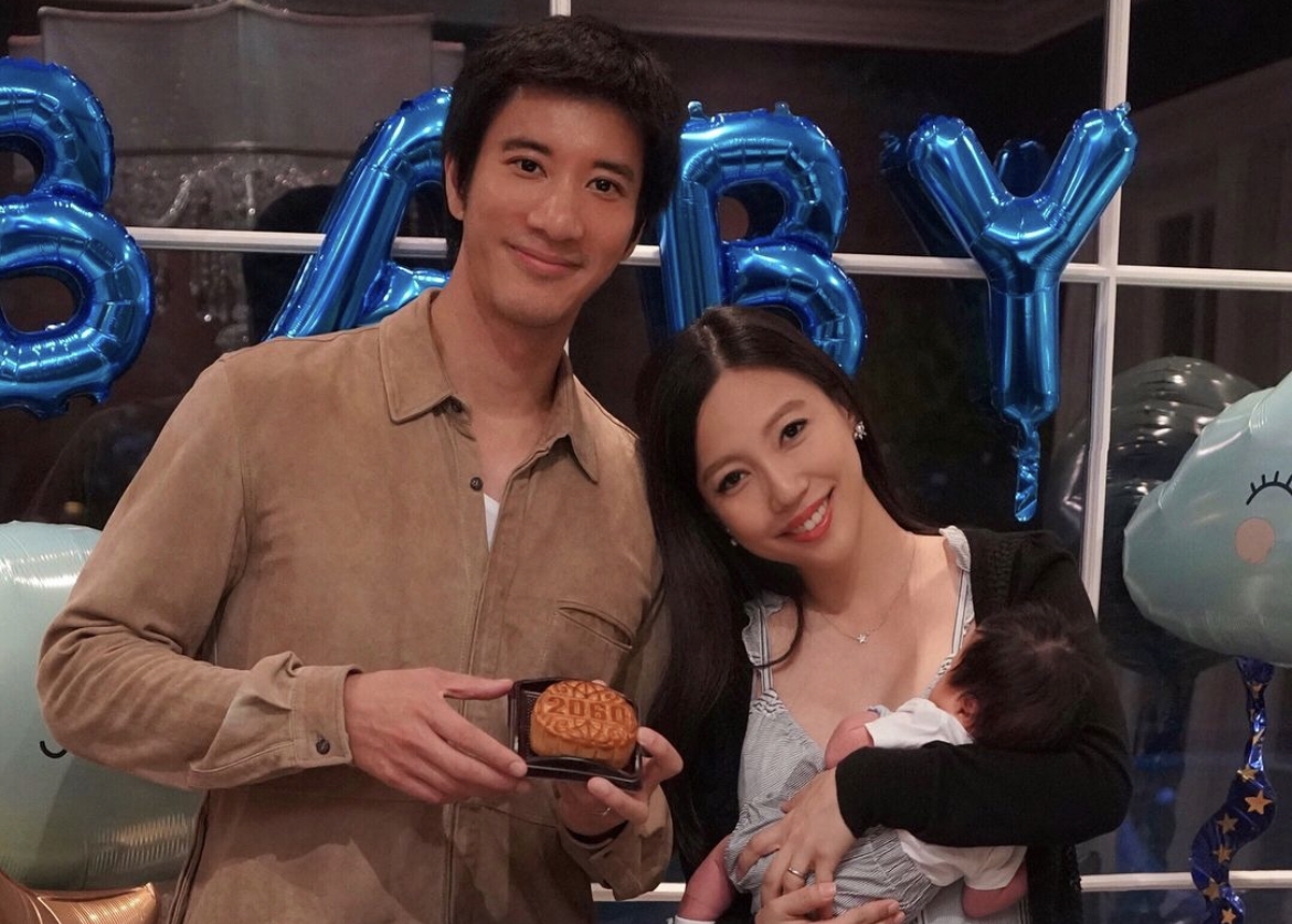 可見王力宏整個家族都是精英,甚至嫁入王家的媳婦同樣都是學歷高的學霸!