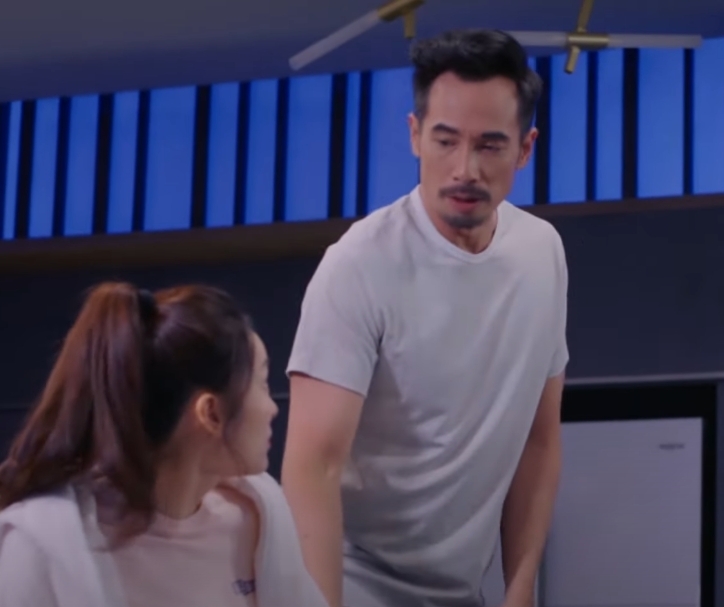 提出要求的同時應該表明自己的難處