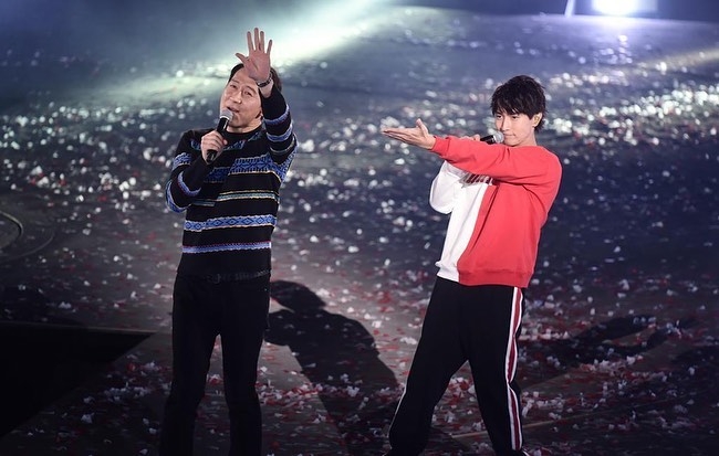 Leon一邊抽水又一邊安慰Jason~