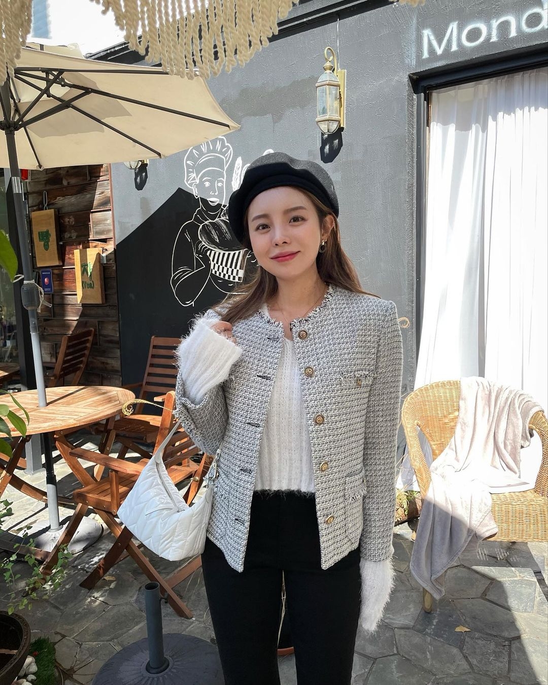 外套的紋理design也是看點之一。