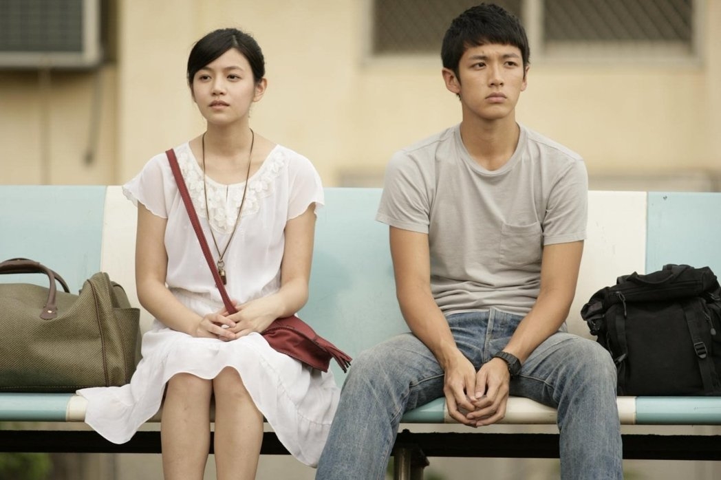 關於異性朋友的部分,不少網民都認為「呢個世界唔係男就係女」!