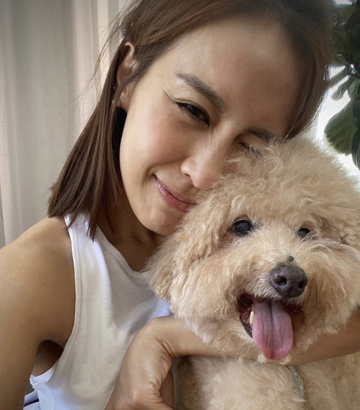 Mandy曾在訪問中透露與Jacky拍拖兩年後分手收場!