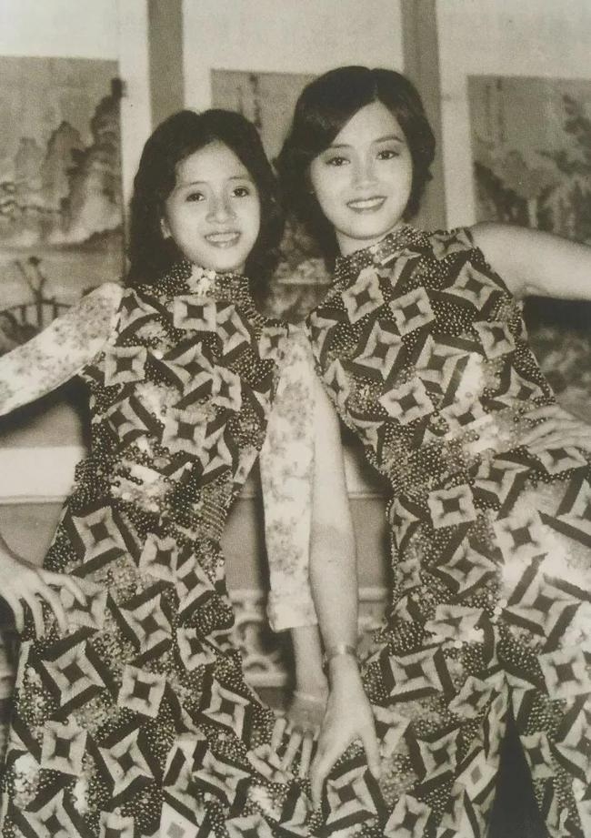 兩姐妹進入演藝圈