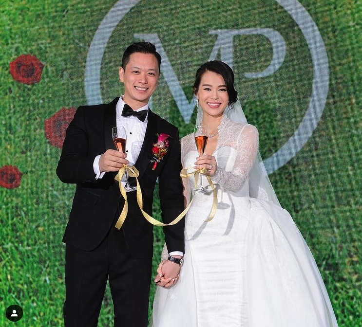 胡杏兒大秀恩愛