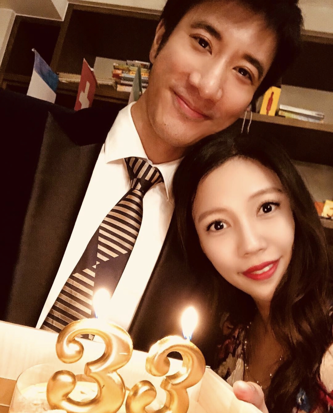 45歲的王力宏早前宣布與結婚8年的李靚蕾離婚,掀起網民熱論~