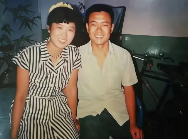展文蓮與丈夫桂軍民年輕時。